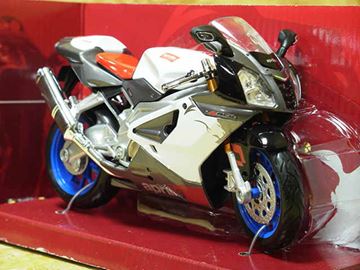 Afbeelding van Aprilia RSV1000 wt 1:12 31036