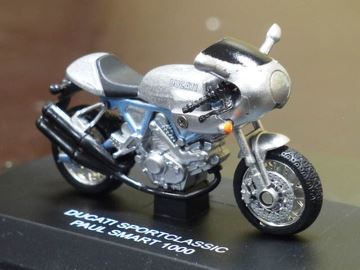 Afbeelding van Ducati Sportclassic 1000 Paul Smart replica 1:32