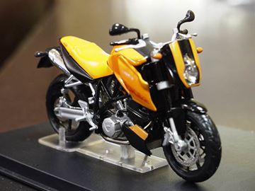 Afbeelding van KTM Duke LC8 1:24