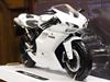 Picture of Ducati 1198 white 1:12 57143