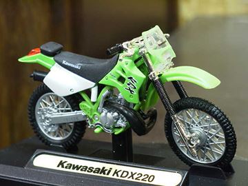 Afbeelding van Kawasaki KDX220 1:18 Motormax