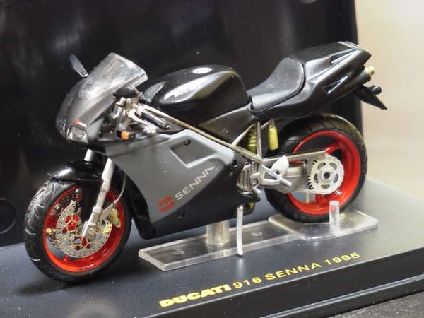 Picture of Ducati 916 Ayrton Senna 1995 1:24