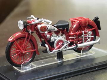 Afbeelding van Moto Guzzi GTS 500 1:24