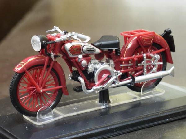 Picture of Moto Guzzi GTS 500 1:24