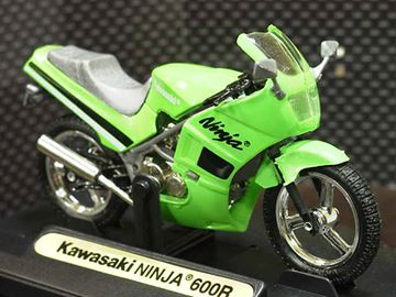 Afbeelding van Kawasaki Ninja 600R 1:18 Motormax