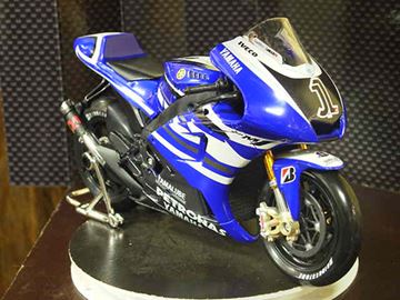 Afbeelding van Lorenzo Yamaha YZR-M1 2011 1:10