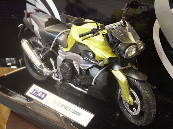 Picture of BMW K1300R 1:12 champ. 600904