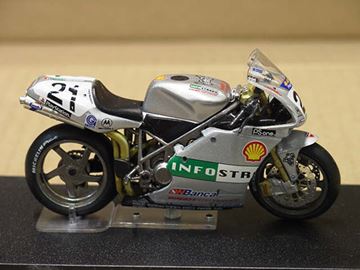 Afbeelding van Troy Bayliss Ducati 996R Imola 2001 1:24