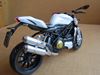 Picture of Ducati Streetfighter 1098 wht 1:12