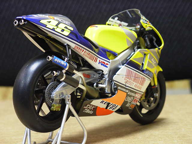 Miniature Moto Altaya 1/12 - Honda 500 NSR Valentino Rossi - Jaune