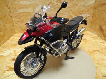 Afbeelding van BMW R1200GS red 1:9 00200