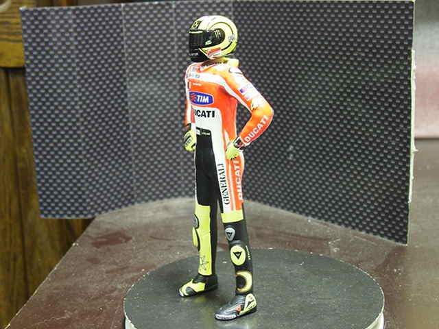 Figurine Minichamps 1/12 Valentino Rossi 2011 - Résine Multicolore - Occasion