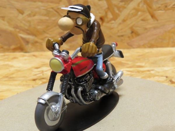Figurine Joe Bar Team - Bracame Sur Honda CB 750 Four 1969 - 1/18 - Résine - NEUVE