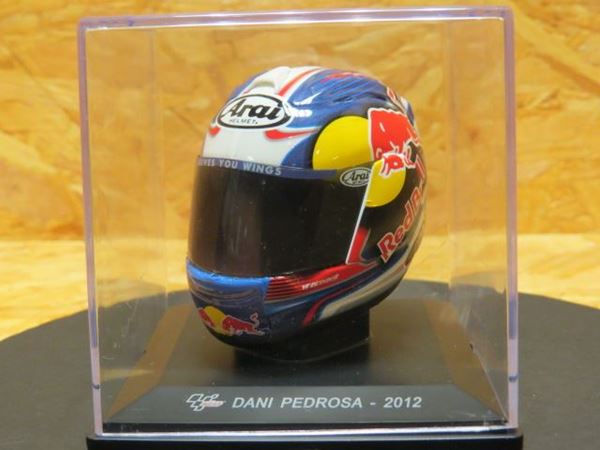 Picture of Dani Pedrosa Arai helmet 2012 1:5