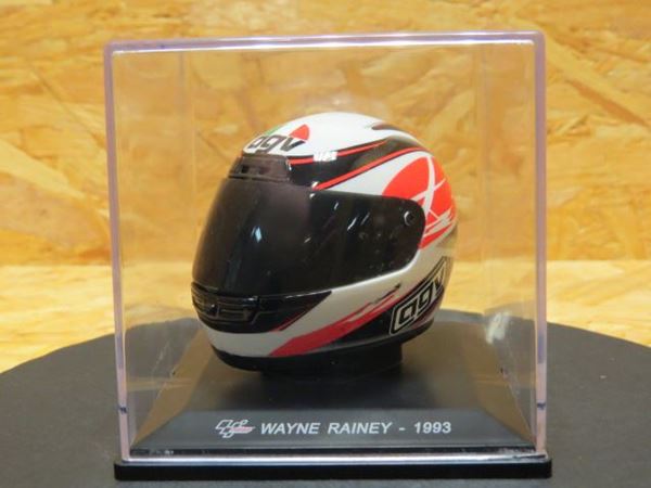 Picture of Wayne Rainey AGV helmet 1993 1:5