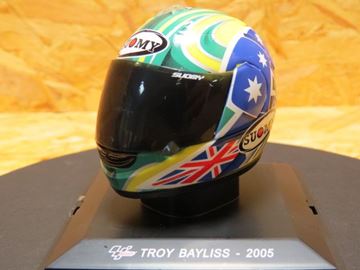 Afbeelding van Troy Bayliss Suomy helmet 2005 1:5