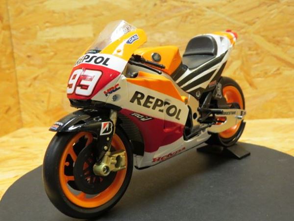 Picture of Marc Marquez Honda RC213V 2014 1:12 57663
