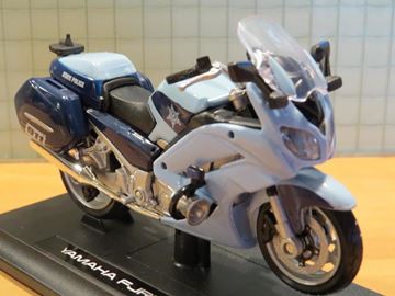 Afbeelding van Yamaha FJR1300 State police 1:18