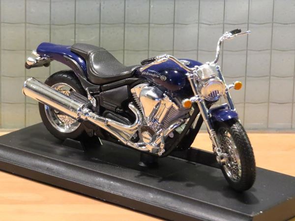Picture of Yamaha Road star Warrior 1:18 12156 welly