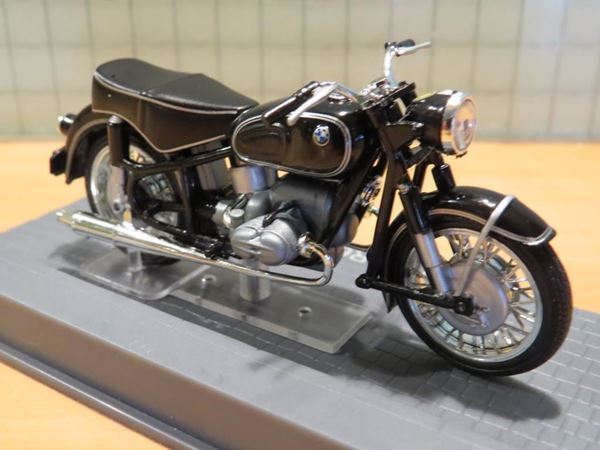 Picture of BMW R69S 1:24