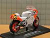 Picture of Eddy Lawson Yamaha YZR500 1988 1:22