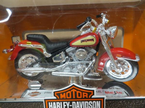 Picture of Harley Davidson 1986 FLST Heritage Softail Evolution (n026)