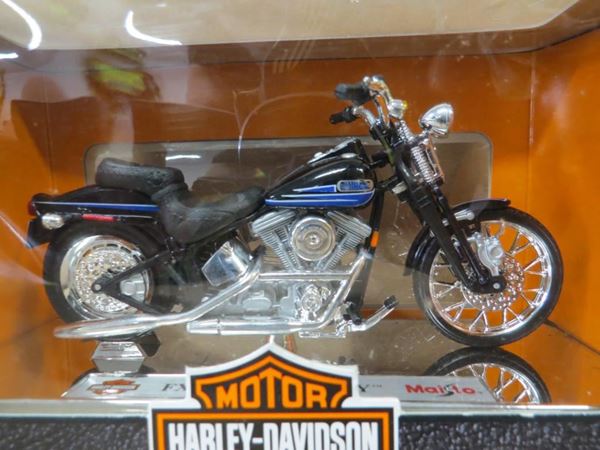 Picture of Harley Davidson FXSTSB Bad Boy (n035)