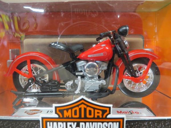 Picture of Harley Davidson FL Panhead 1948 (n037)