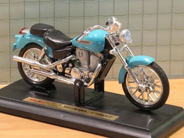 Afbeelding van Honda VT1100c c2 Shadow 1:18 maisto