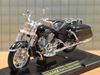 Picture of Yamaha XVZ Royal Star Deluxe Solitaire groen 1:18 Yat Ming