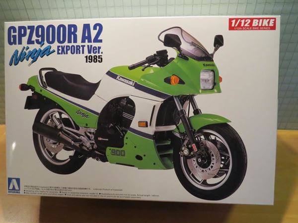 Picture of Bouwdoos Kawasaki GPZ900R 1:12 Aoshima 1985