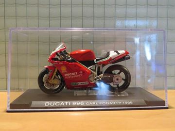 Afbeelding van Carl Fogarty Ducati 996 1999 1:24