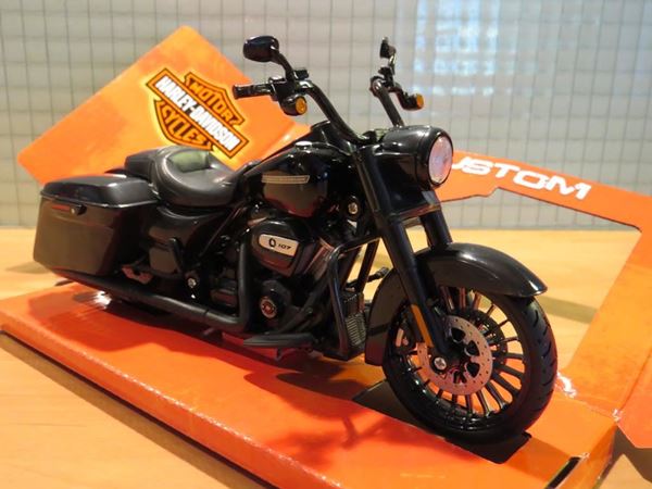 Picture of Harley Davidson FLHRXS road king special 1:12 32336