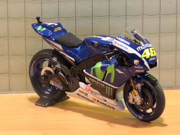 Picture of Valentino Rossi Yamaha YZR-M1 2016 test 1:18 182163146