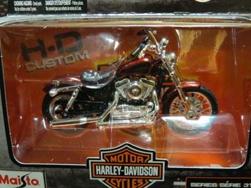 Afbeelding van Harley Davidson XL1200 V Seventy-Two 1:18 (100)