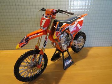 Afbeelding van Ryan Dungey #1 KTM 450 SX-F Red Bull 2017 1:6 49623