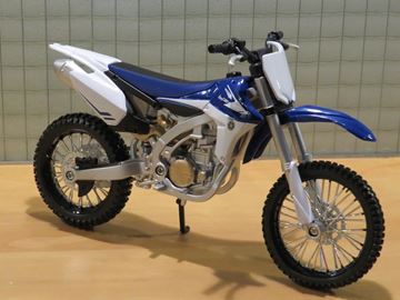 Afbeelding van Yamaha YZ450F 1:12 maisto