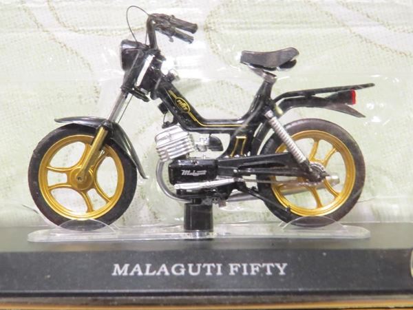 Picture of Malaguti Fifty brommer 1:18 (M002)