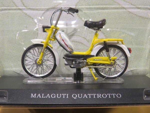 Picture of Malaguti Quattrotto brommer 1:18 (M016)