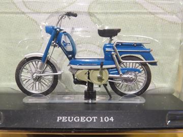 Afbeelding van Peugeot 104 brommer 1:18 (M011)
