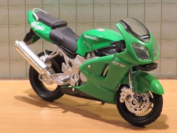 Afbeelding van Kawasaki ZX-12R 1:18 Maisto