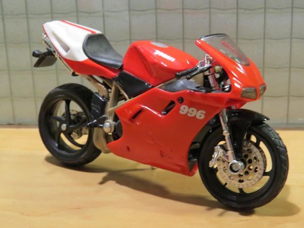Picture of Ducati 996 SPS 1:18 los