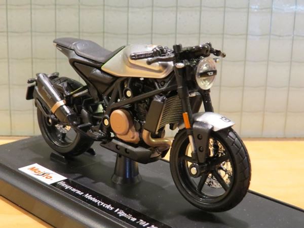 Picture of Husqvarna 701 Vitpilen 1:18 Maisto 39300-18854