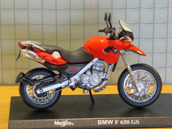 Picture of BMW F650GS rd 1:18 Maisto