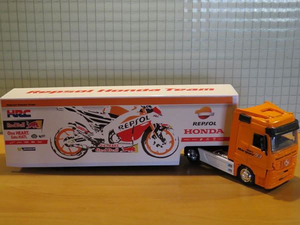 Picture of Honda Repsol Factory racing truck 1:43