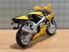 Picture of Suzuki GSX-R750 1:18 geel/zwart los