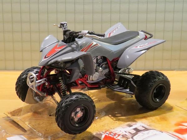 Picture of Yamaha YFZ450 2008 quad 42833 grey