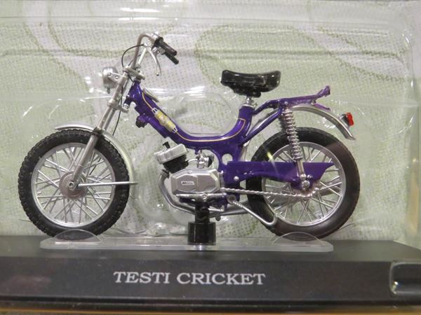 Picture of Testi Cricket brommer 1:18 (M025)