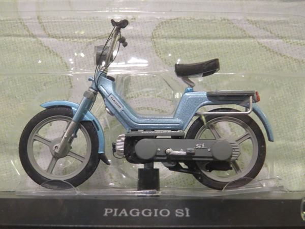 Picture of Piaggio Si brommer 1:18 (M005)