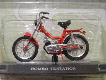 Afbeelding van Romeo Tentation brommer 1:18 (M027)